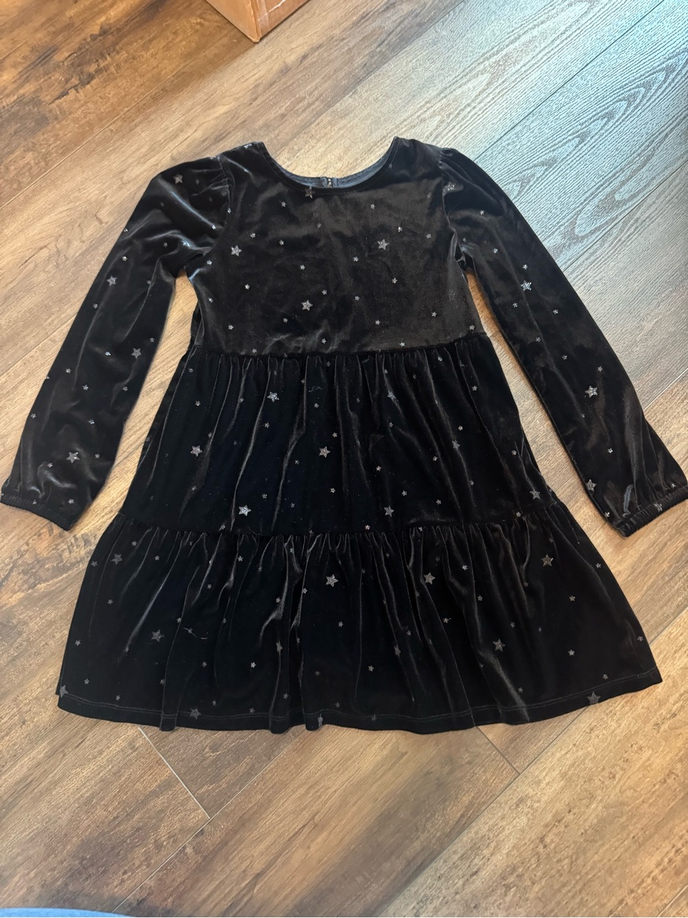 Gap Kids Girls size medium black velvet dress with stars